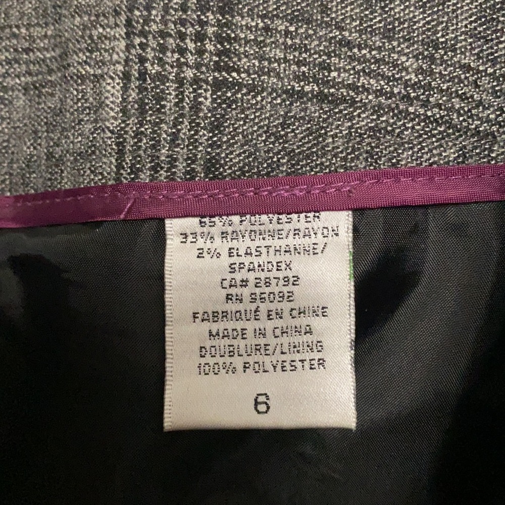 Mini skirt - Picture 4 of 4